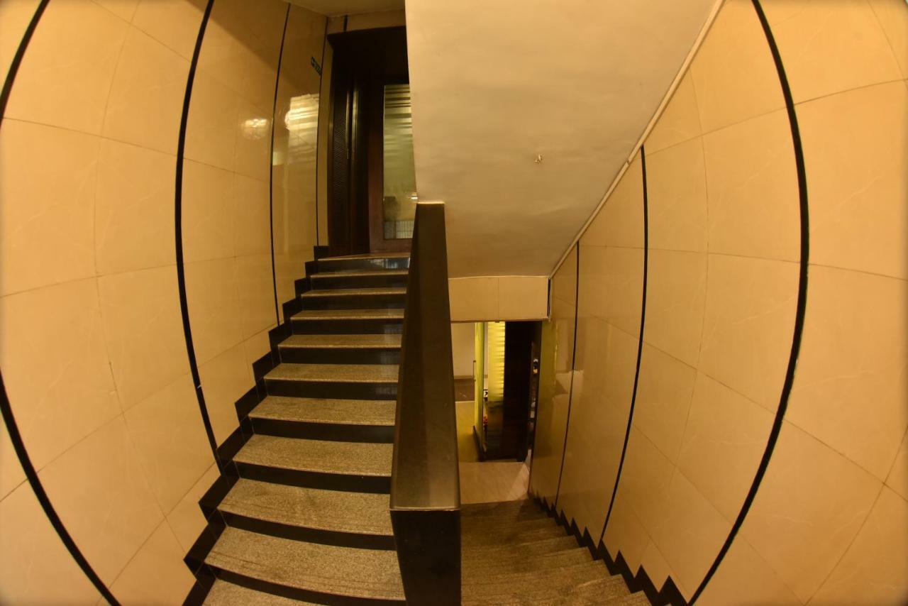 Hotel Manama Mumbai Exterior foto